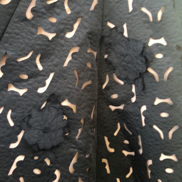 Moulinette Souers Black Cut-Out Floral Appliqué Holiday Cocktail Dress - Picture 10 of 10